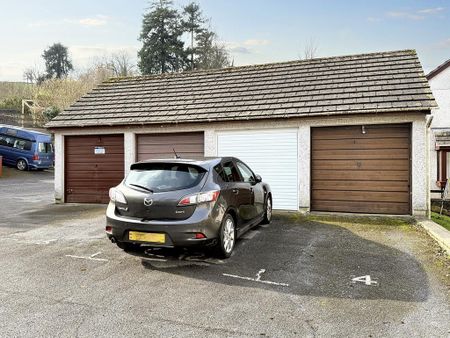 2 bedroom terraced house to rent - Photo 4