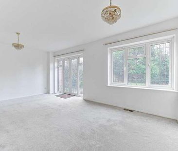 Upper Selsdon Road, Croydon, CR2 - Photo 3
