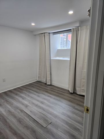 For Lease - 252 James Street Unit# 4, Hamilton, Ontario - Photo 3