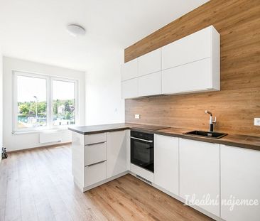 Pronájem bytu 2+kk 39 m² - Photo 4