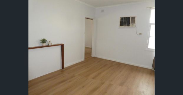 3 Bedroom Home in Convenient Location - Photo 1