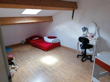 Location appartement 4 pièces 59.45 m² à Les Vans (07140) - Photo 3