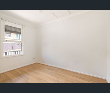 11 Coulon Street, Rozelle, NSW 2039 - Photo 5