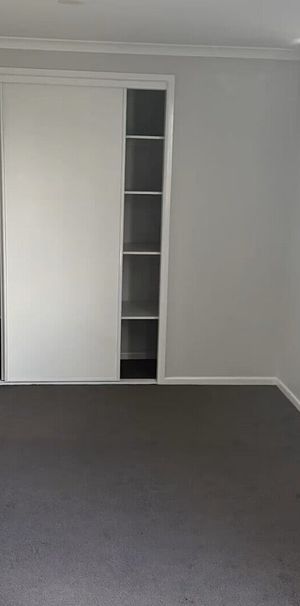 Slacks Creek - Photo 1