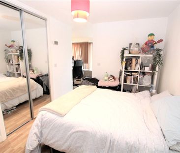 High Street, Southampton, SO14 - Photo 3