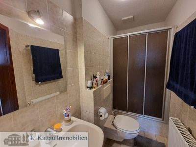 M 14 AUMUND- bezauberne 3 Zimmerwohnung mit 2 Bädern, Balkon, PKW-Außenstellplatz im 3. Obergeschoss - Photo 5