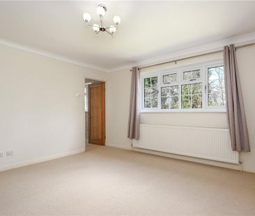 4 bedroom detached house to rent - Photo 6