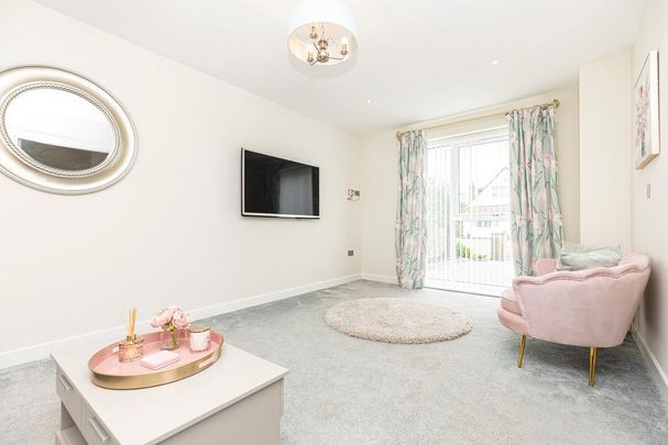 4 bedroom detached house to rent - Photo 1