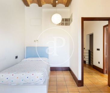 5 bedroom luxury Villa for rent in Valencia - Photo 1