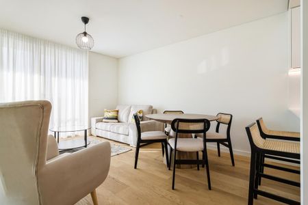 1 Bedroom Apartment with swimming pool, Campolide, Lisboa - Photo 3