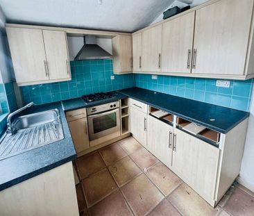 2 bedroom terraced house to rent - Photo 5