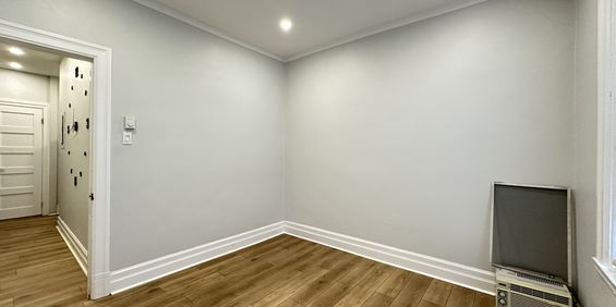 3 1/2 Apartment Near Metro Snowdon - Photo 3