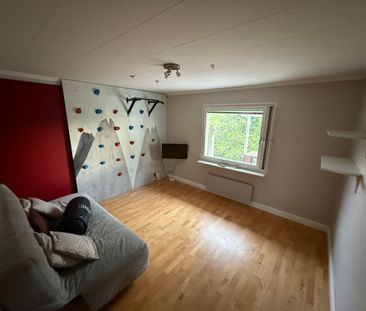 Journalistvägen, Segeltorp - Foto 6