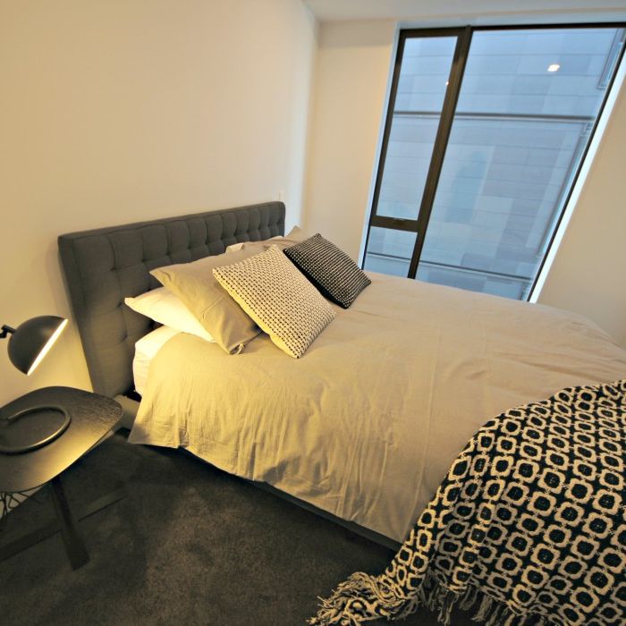 Immaculately presented 3 bedroom apartment in Wellington's new Victoria St. Precinct - Photo 1