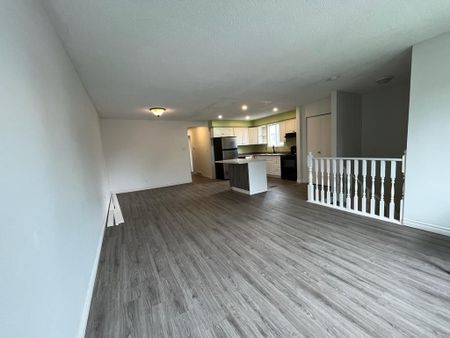 For Lease - 38 Mayfair Drive Unit# MAIN, Welland, Ontario - Photo 4