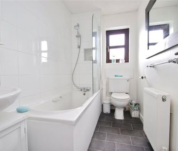 2 bedroom terraced house to rent - Photo 6