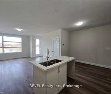 For Lease - 16 Warren Trail, Welland, Ontario - Photo 2