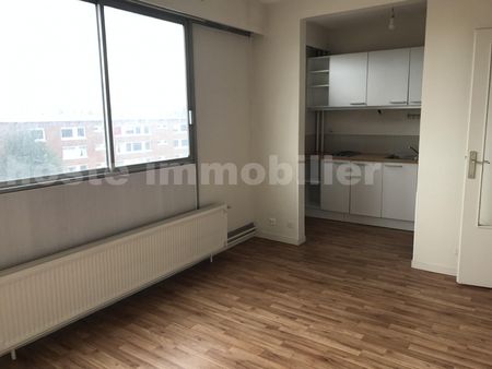 Location Appartement 1 pièce 25m² LILLE 59000 - Photo 2
