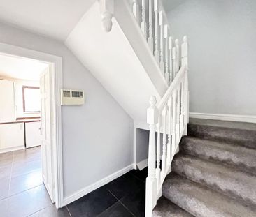 3 bedroom terraced house to rent - Photo 6