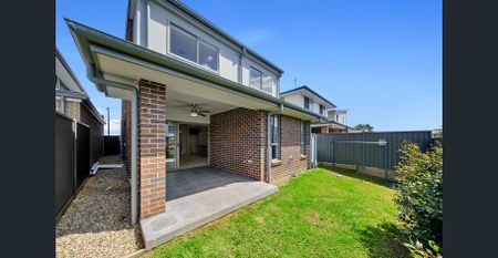 Large 4 bedroom Home with Rumpus - Photo 5