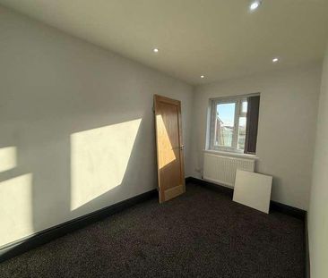 St. Johns Road, Lostock, Bolton, BL6 - Photo 1