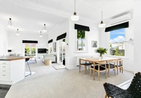 A spacious, fully furnished family home - Photo 3