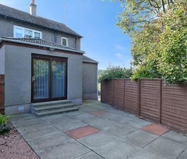 12 Morrison Drive, AB10 7EE, Aberdeen - Photo 3