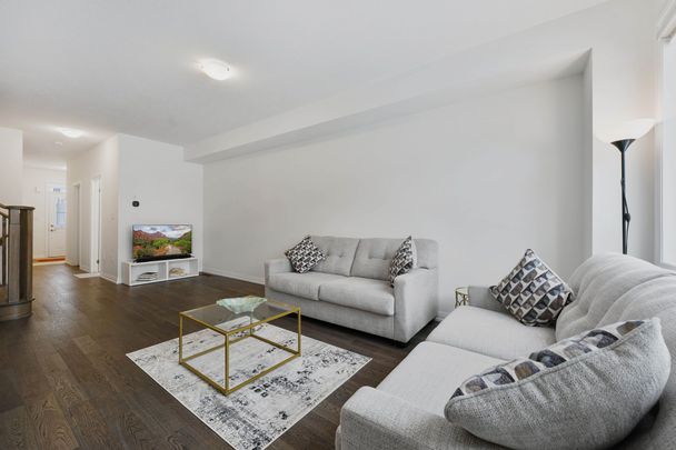 For Lease - 40 Lonsdale Road, Haldimand, Ontario - Photo 1