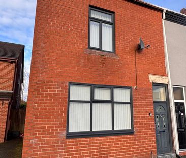 Legh Street Room 2 - Photo 1