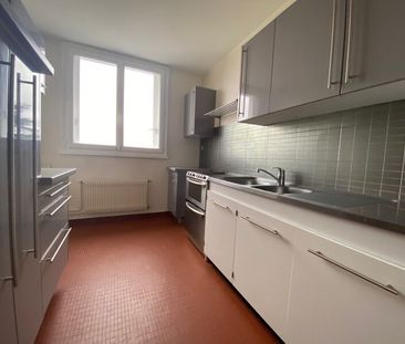 Location Appartement 2 pièces 35m² ORLEANS 45000 - Photo 2