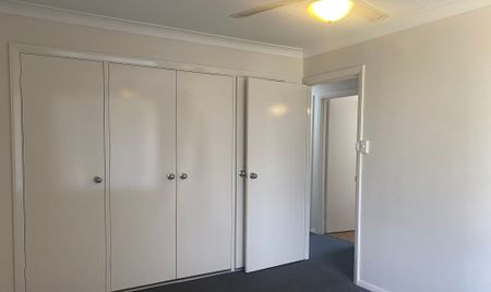 3 BED FAMILY HOME! - Photo 5