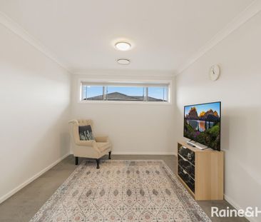 Comfort, Space & Convenience - The Perfect Family Home - Photo 2