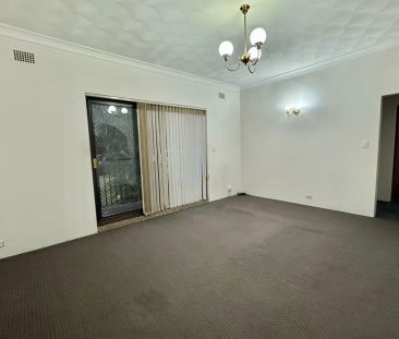 Ground Floor Unit in Prime Location – Close to Transport, Shops & C... - Photo 3