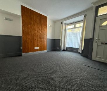 2 bedroom property to rent - Photo 1