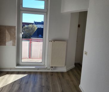 Modernisierte 4-Zimmer-Wohnung mit Balkon in ruhiger Lage  Ihr neu... - Photo 4