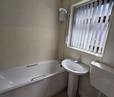 2 Bed Terraced House, Liverpool, L6 - Photo 6