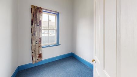 Highbury - 3 Bedrooms - Photo 3