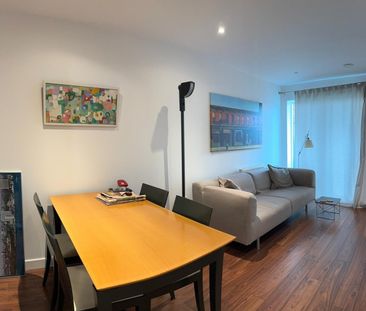 1 Bed Flat, Atkins Square, E8 - Photo 4