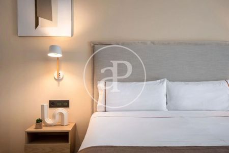 Luxury Flat for rent in Barcelona, Spain - Photo 2