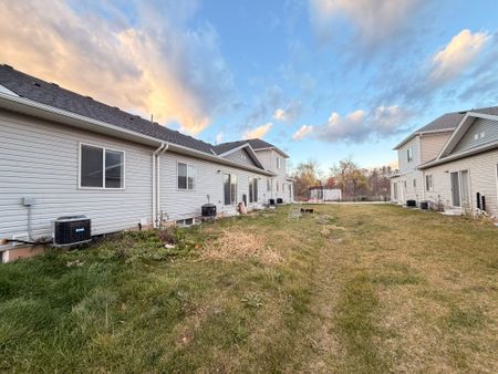 For Lease - 200 W Main Street Unit# 100, Welland, Ontario - Photo 5