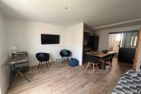Location Appartement 2 pièces 30m² TOULON 83000 - Photo 2