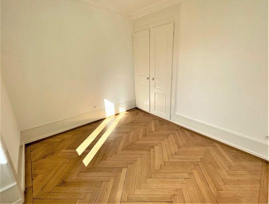 Coutance - Appartement avec cachet proche de la gare - Photo 1