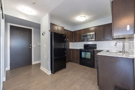 For Lease - 135 Village Green Square Unit# 3017, Toronto, Ontario - Photo 5