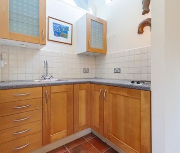 1 bedroom cottage to rent - Photo 2