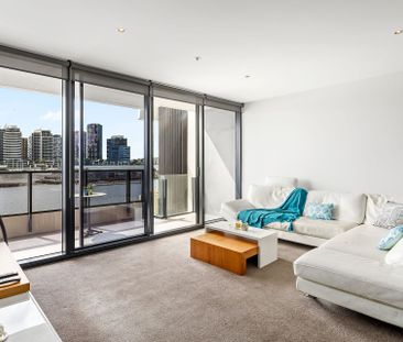 Unit 55/55 Victoria Harbour Promenade, Docklands. - Photo 1