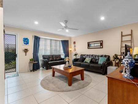 7 Capriole Close, Yamanto QLD 4305 - House For Rent | Domain - Photo 2