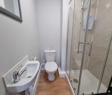 2 Bed Student Accommodation - Photo 5