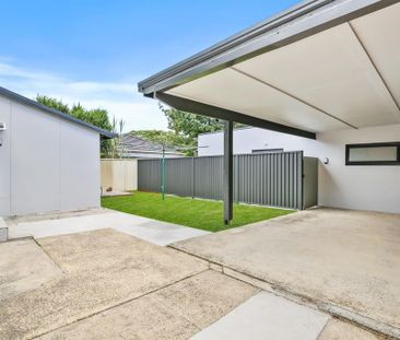 Versatile 3-Bedroom Home + Self-Contained Studio in Prime Rosebery ... - Photo 6