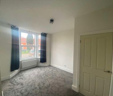 Ground Floor Flat, Austerfield Avenue, Doncaster, DN5 - Photo 1