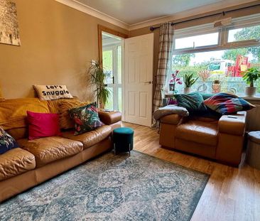 37 Ryan Park, Ballygowan Road, Belfast, BT5 7TY - Photo 2